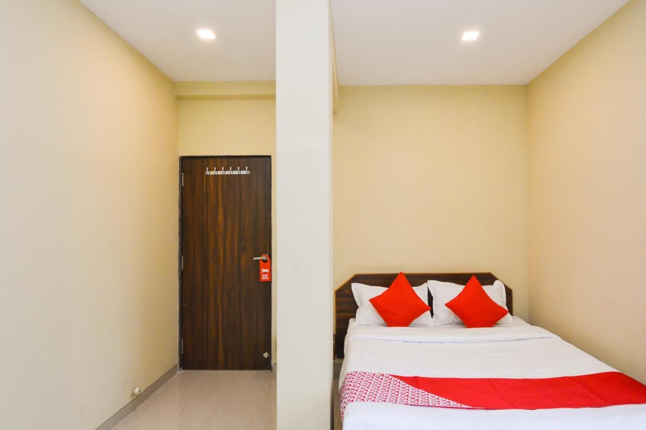 Sukrangu Palace Hotel เชอร์ดี ภายนอก รูปภาพ